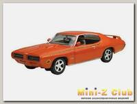 Машина Motormax 1:24 Pontiac GTO Judge в/к