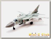 Сборная модель ZVEZDA Советский фронтовой бомбардировщик Су-24, 1/72